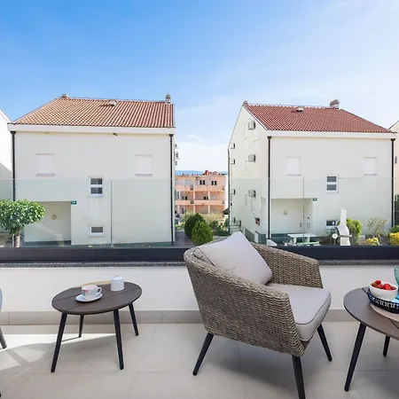 Apartment A&d Deluxe Dani With Swimming Pool