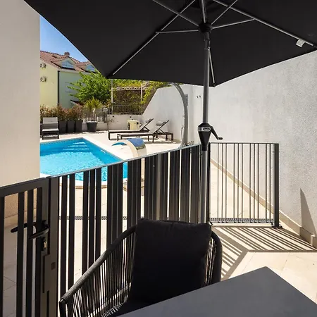 Apartment A&d Deluxe Dani With Swimming Pool *